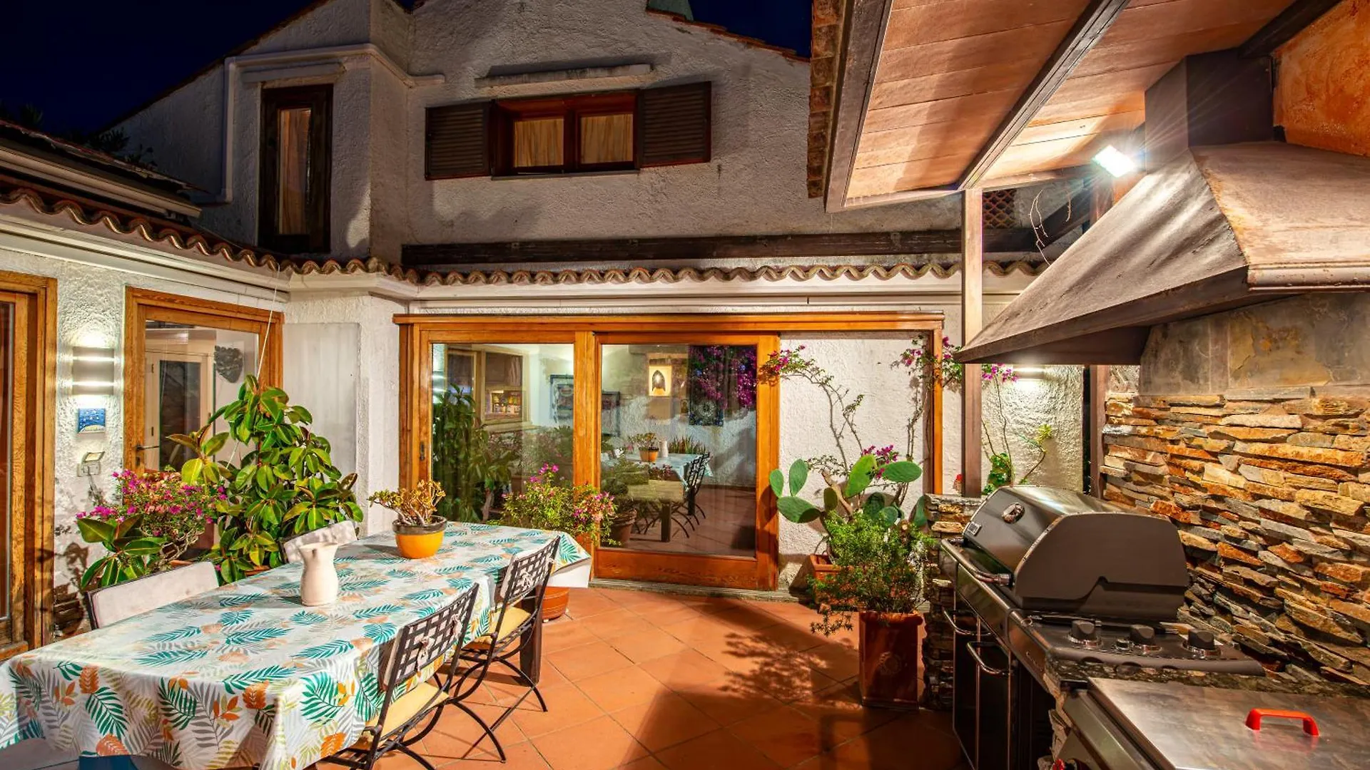 Porto Santo Stefano - Unique Maison 0*, بورتو سانتو ستيفانو